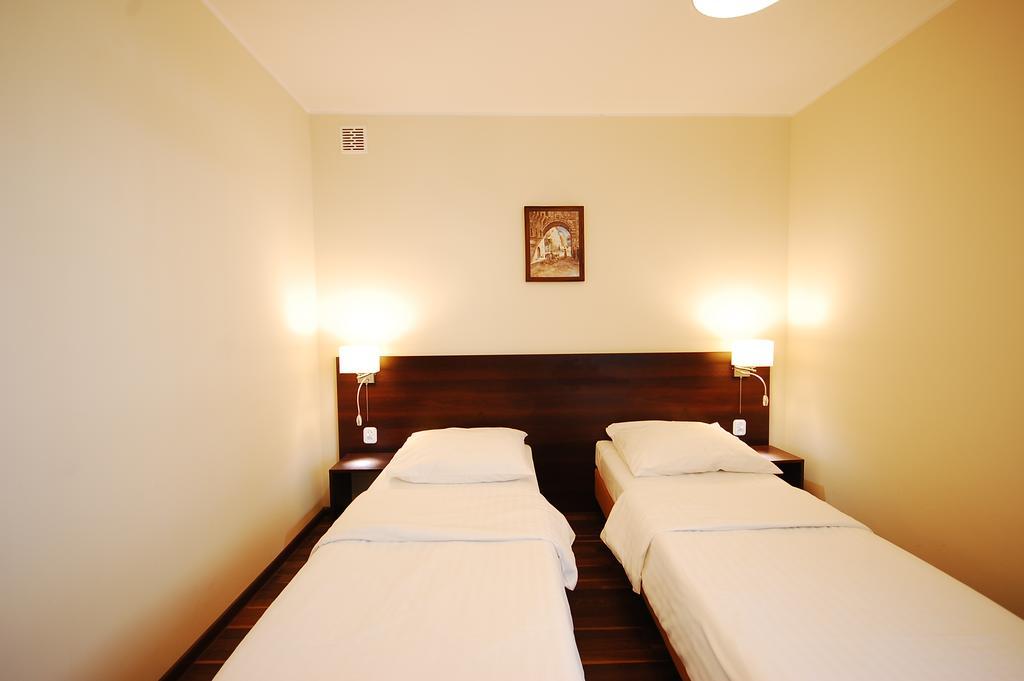 Hipnotic Bed & Breakfast Sopot Bagian luar foto