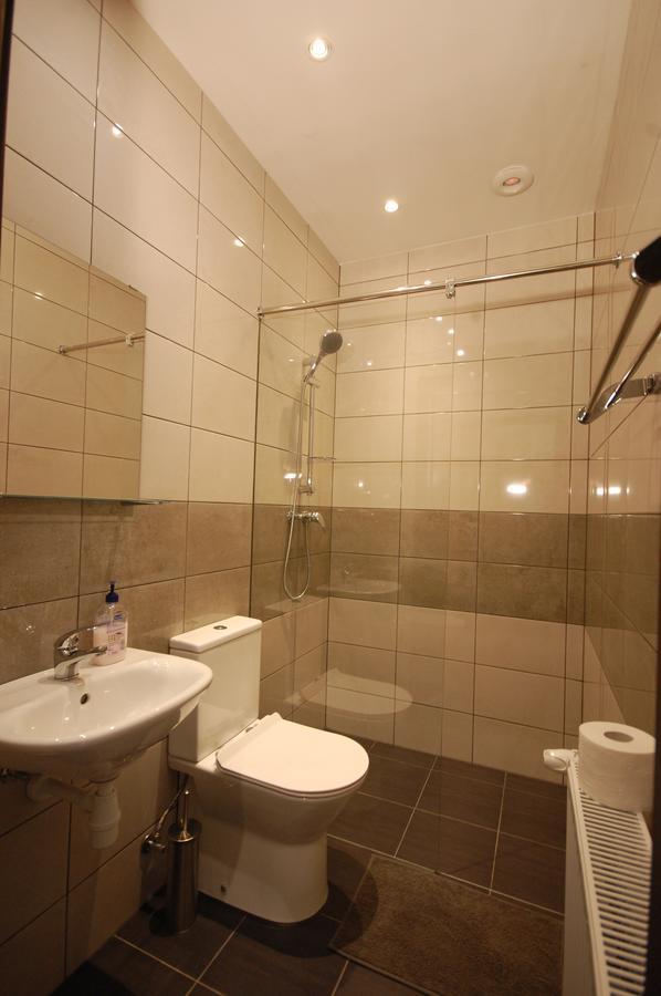 Hipnotic Bed & Breakfast Sopot Bagian luar foto