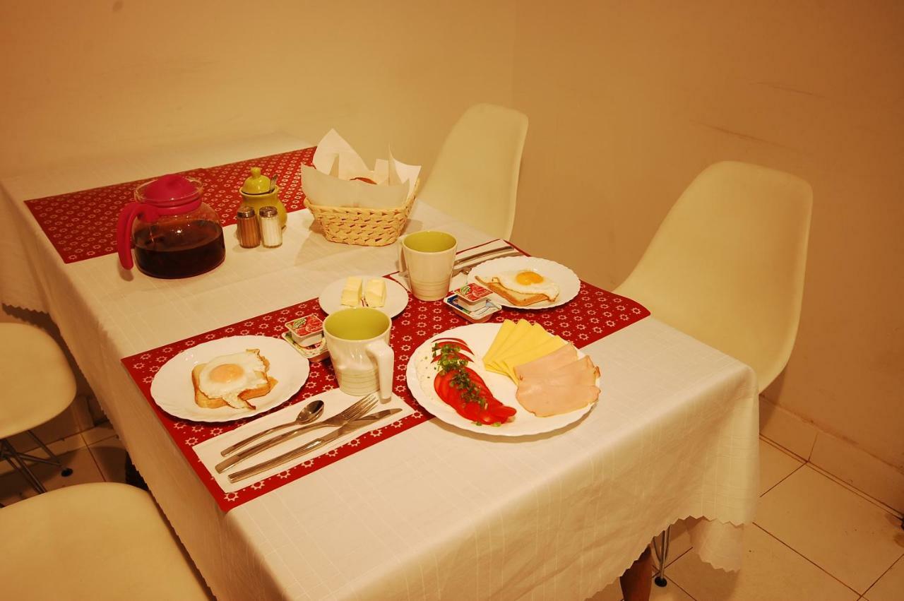 Hipnotic Bed & Breakfast Sopot Bagian luar foto